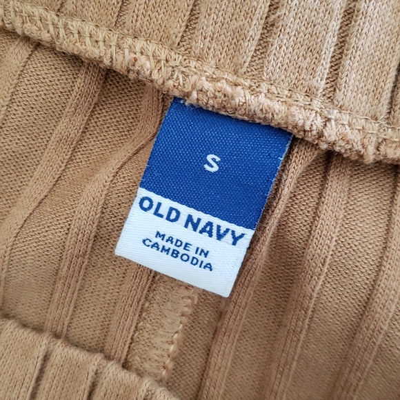 Old Navy Midi rib skirt - Picture 2 of 2